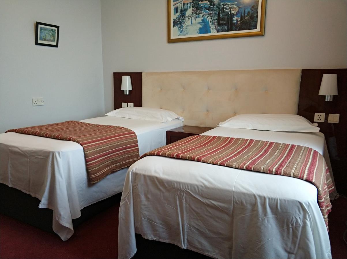 Newhaven Lodge ภายนอก รูปภาพ