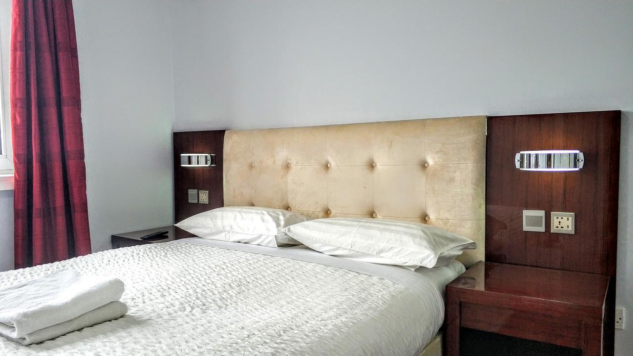 Newhaven Lodge ภายนอก รูปภาพ