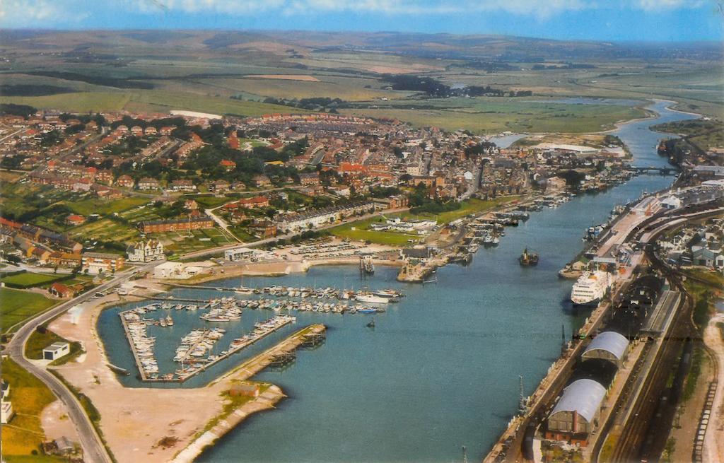 Newhaven Lodge ภายนอก รูปภาพ